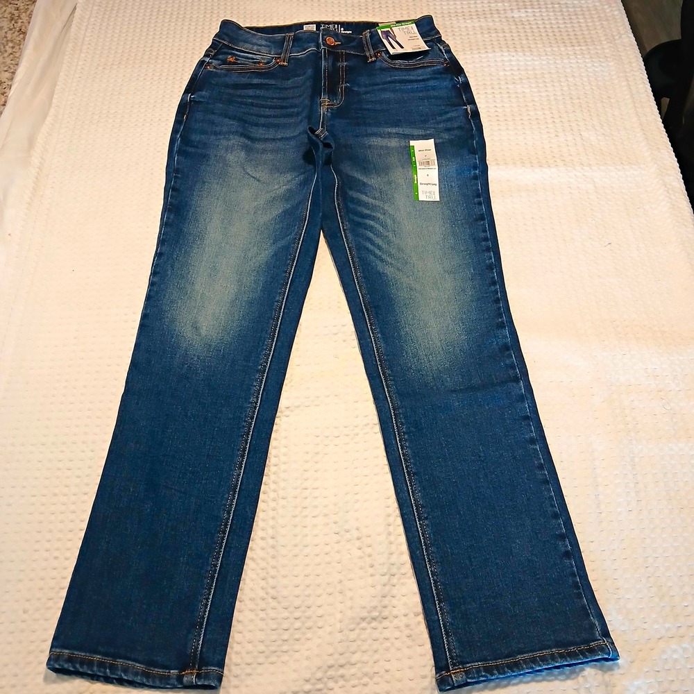 Time and Tru Womens Straight Leg Mid-Rise Regular Fit Medium Wash Denim Jeans 6